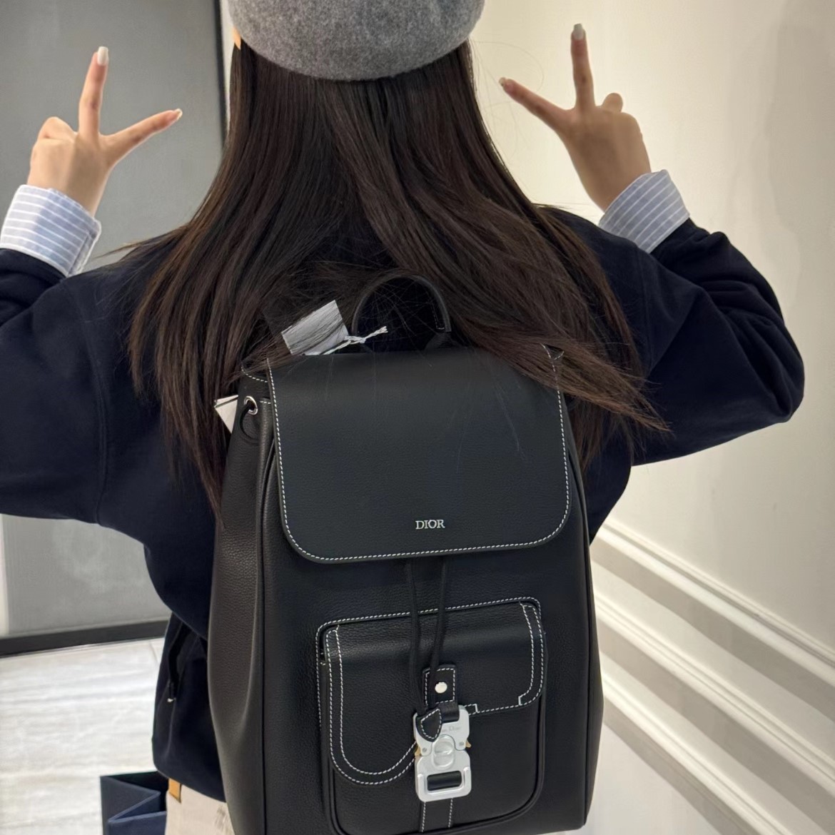 Dior 디올 쌔들 플랩 백팩 Oblique 가죽 1ADBA200YKS