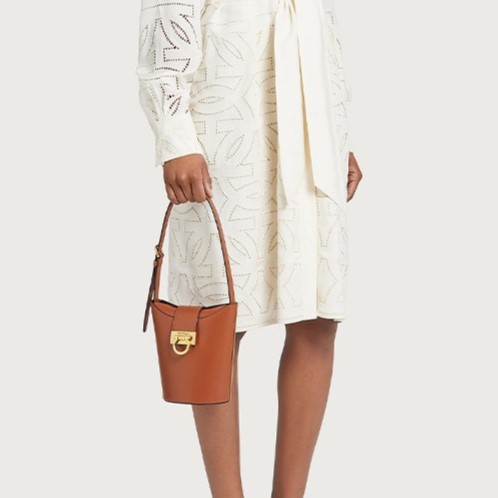 FERRAGAMO 페레가모 Trifolio #2511051906