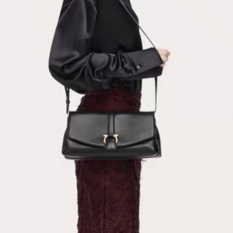 FERRAGAMO 페레가모 GANCINI #2511051936