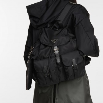 PRADA 프라다 미디엄 리나일론 백팩 숄더끈포함 남성용숄더형백팩  (3칼라) 2VZ110