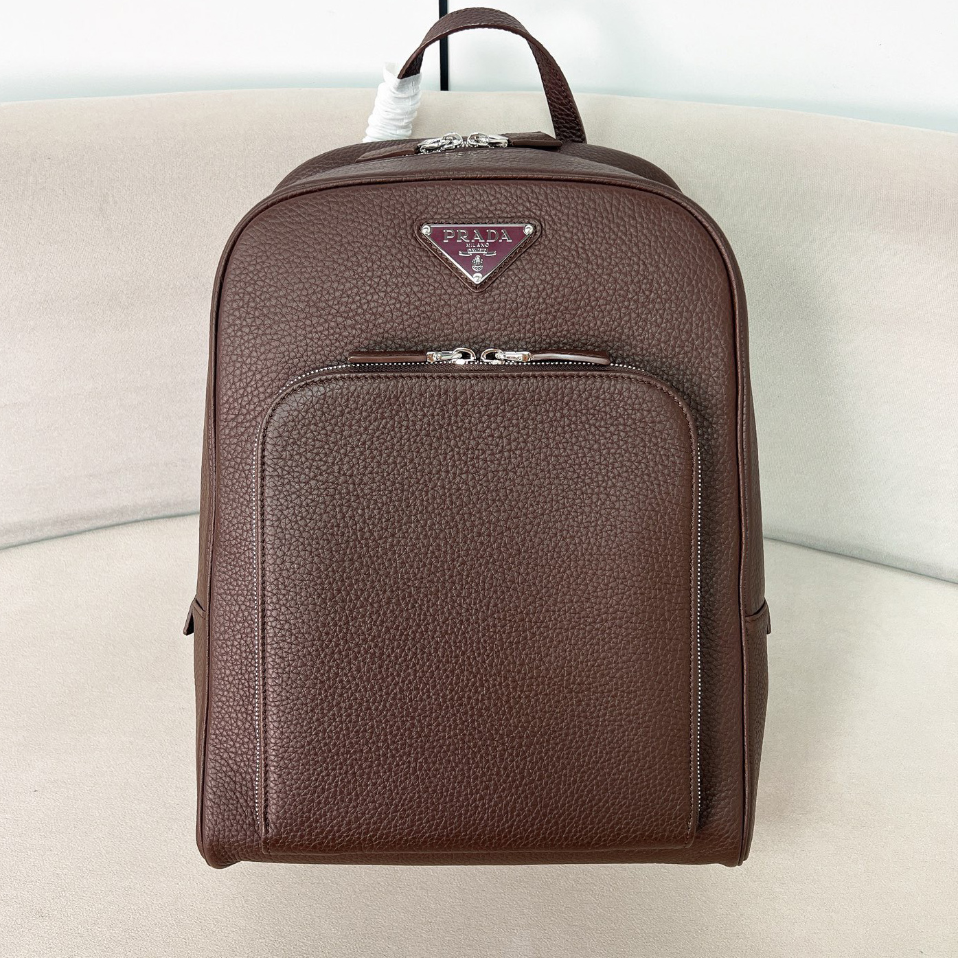 PRADA 프라다 남자가방 가죽 백팩  (2칼라) 2VZ102