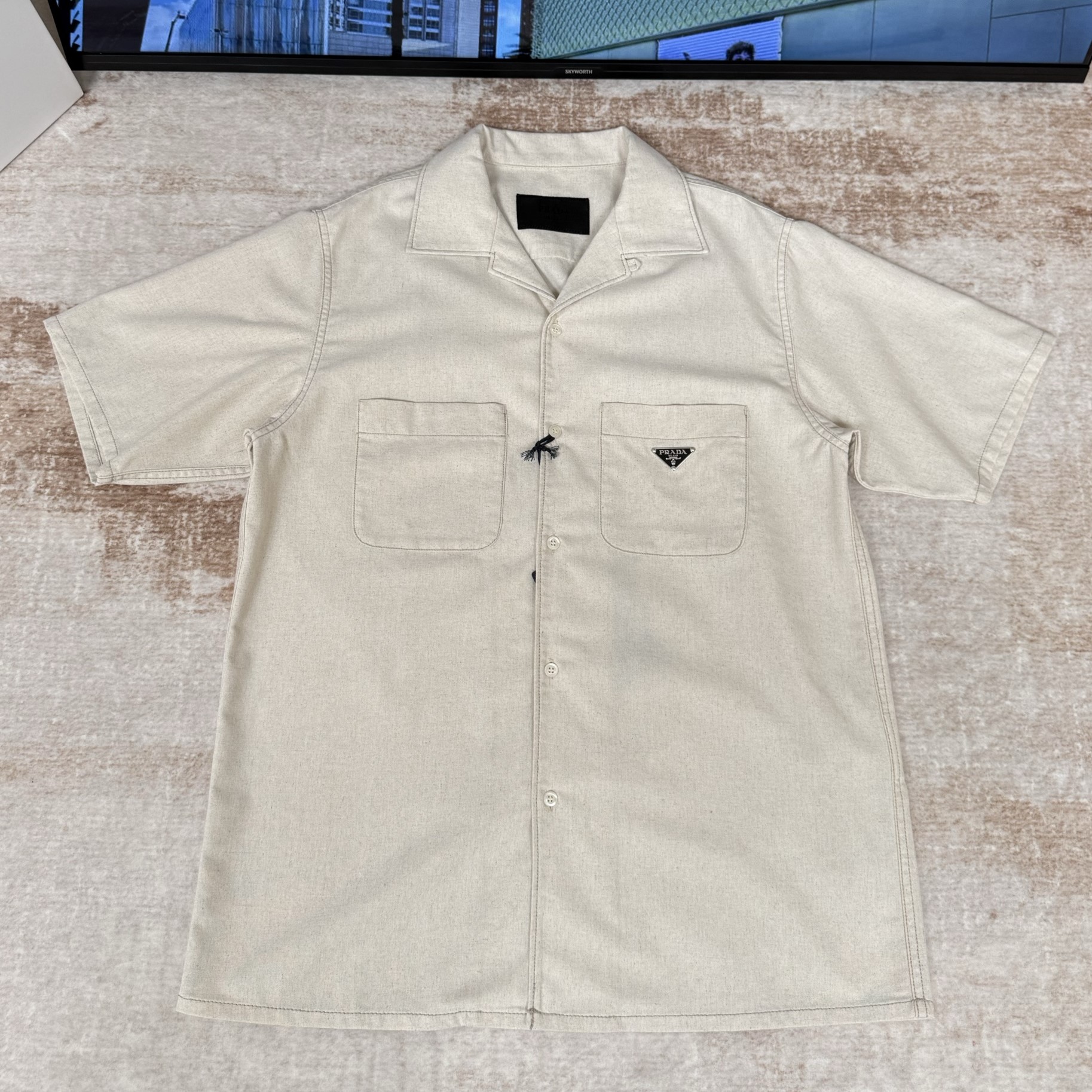 PRADA 프라다 에나멜 트라이앵글 로고 셔츠 #15126316