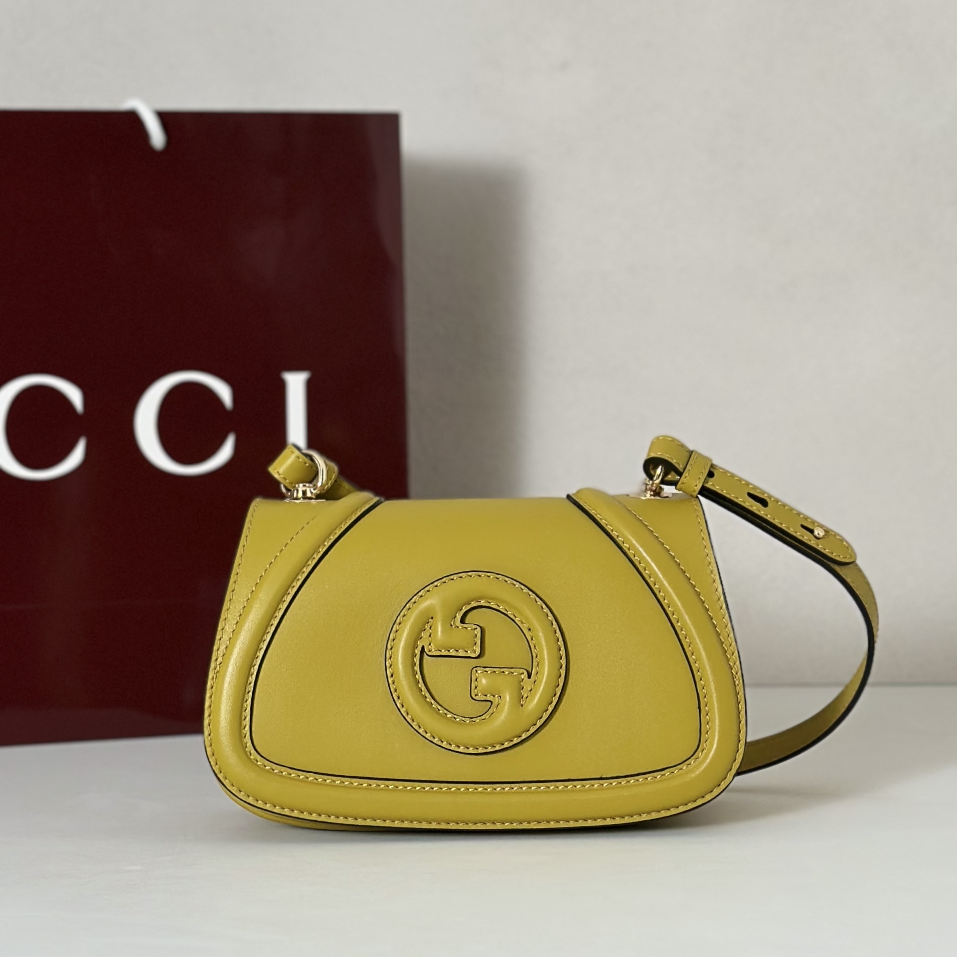 GUCCI 구찌 블론디 미니 숄더백 21.5cm 올가죽 (5칼러) #815700