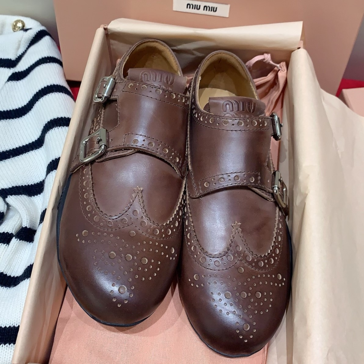 MIU MIU 미우미우 빈티지 가죽 스니커즈 #18286317