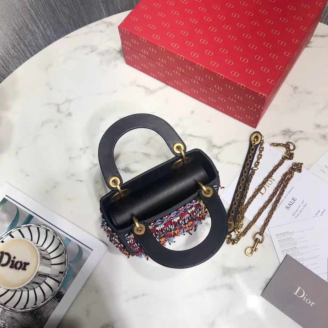 DIOR 디올
