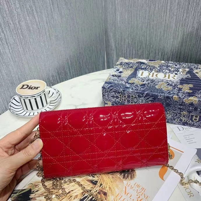 DIOR 디올